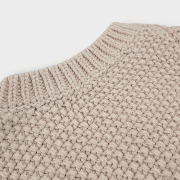 H&M Cream Sleeveless Knit Sweater Vest NWT Womens XS Sold Out Recycled Polyester - Picture 9 of 9